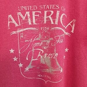 Gildan Ultra Cotton Graphic Tee USA Cotton Poly‎ Size Large Home of the Brave